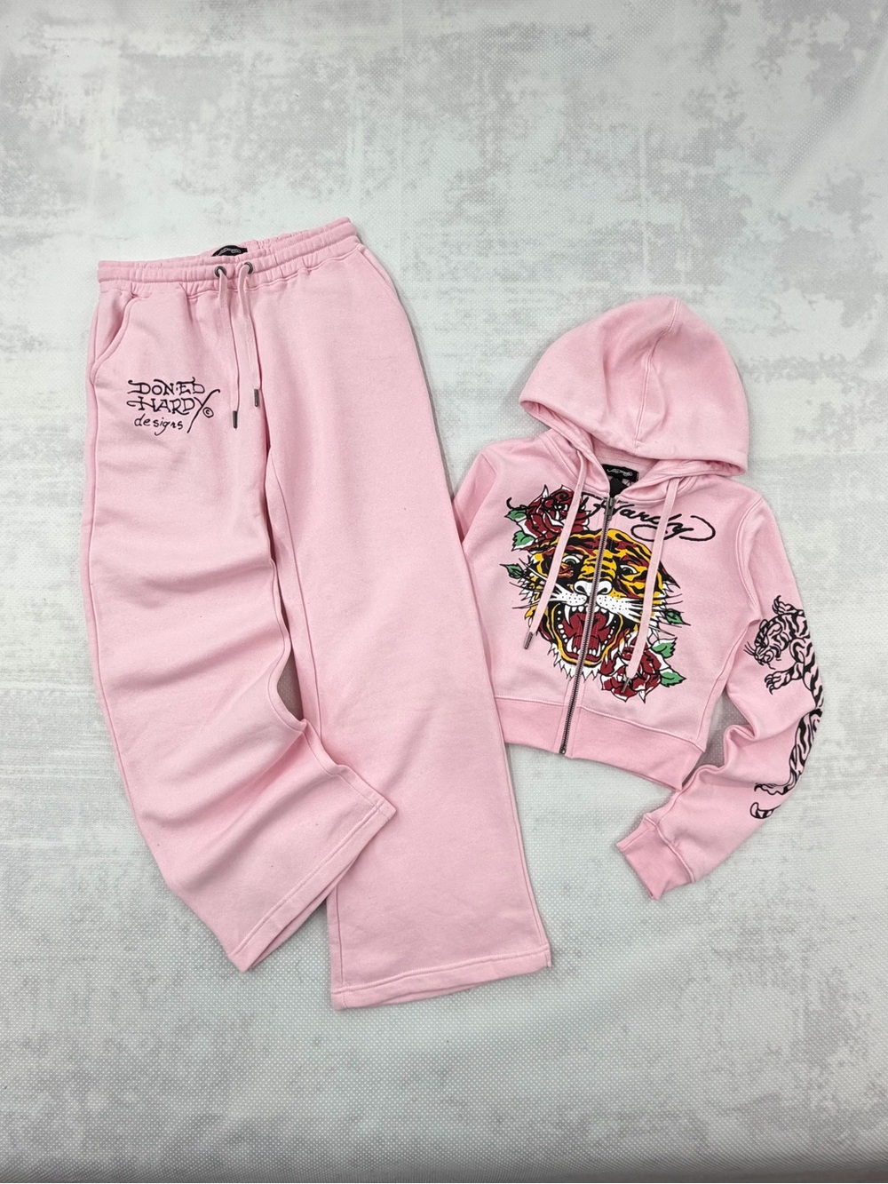 Ed Hardy Pink Tracksuit Set • Y2K Style • Size XS/S/M/L ( like New)